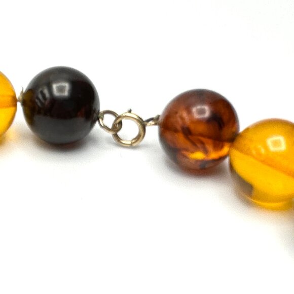 Vintage 1930s Bakelite Choker — Root Beer & Apple Juice Beads  — Authentic – EUC - Picture 3 of 10